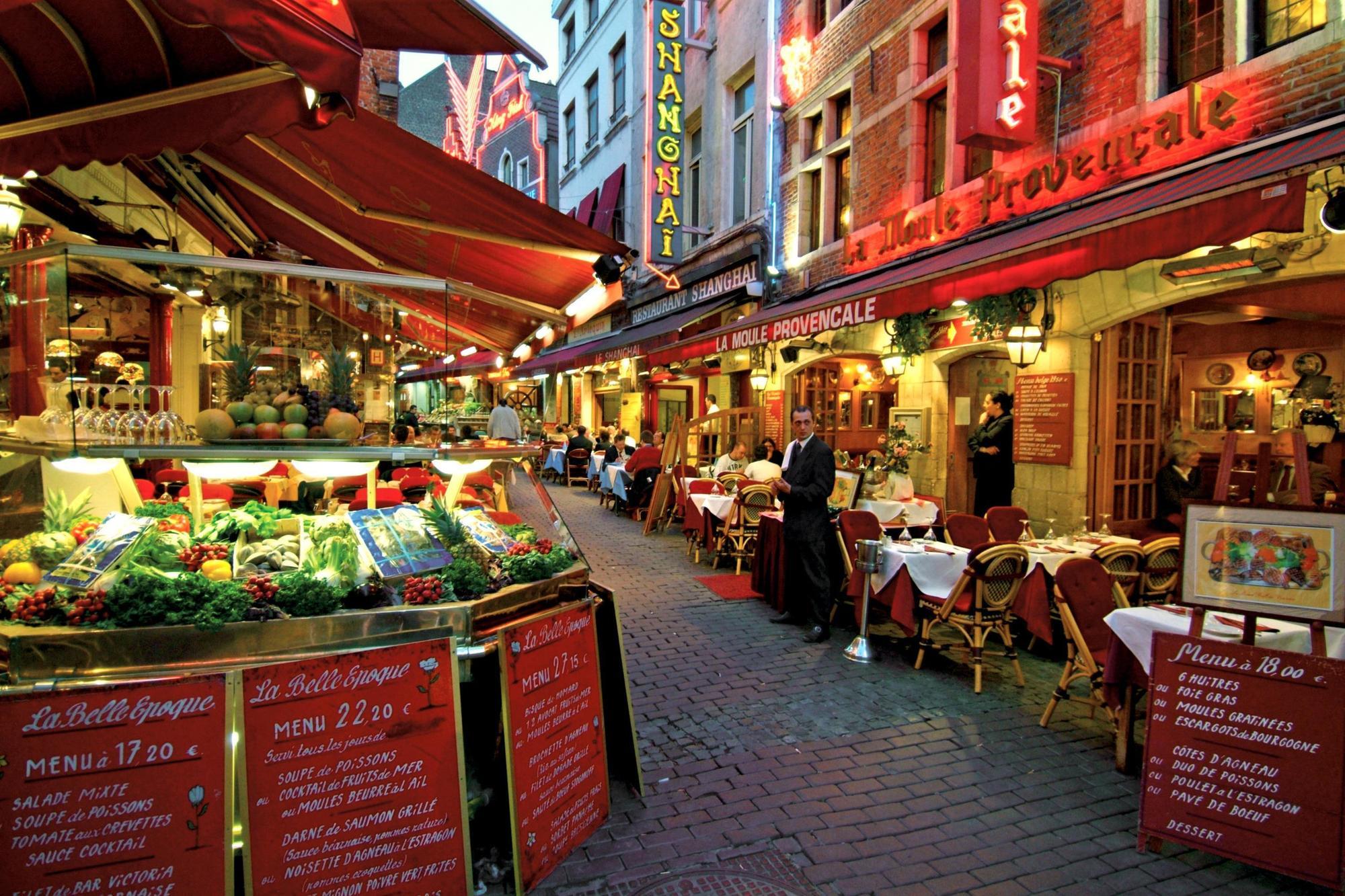 Uptown Brussels Hotel Exterior photo